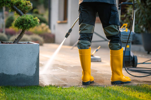 Why Choose Our Certified Pressure Washing Experts for Your Project Needs in Sneedville, TN?