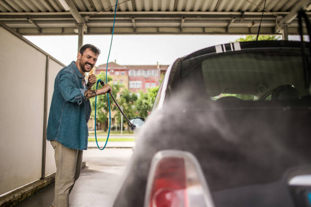Best Commercial Pressure Washing  in Sneedville, TN
